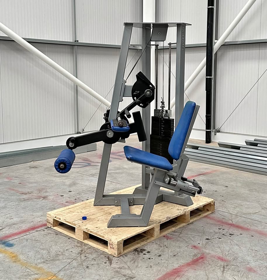 Gym80 Seated leg curl