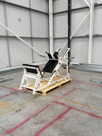 BodyMasters HackSquat