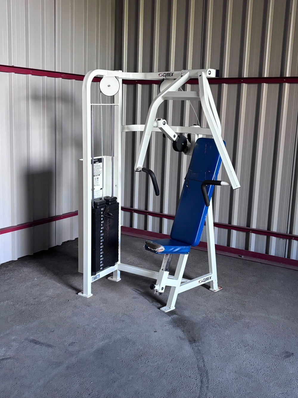 Cybex VR Chest Press